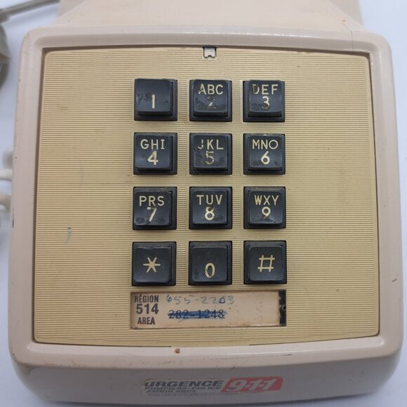 Vintage Push Button Phone by Northern Telecom QSQM2500AX - Picture 7 of 11